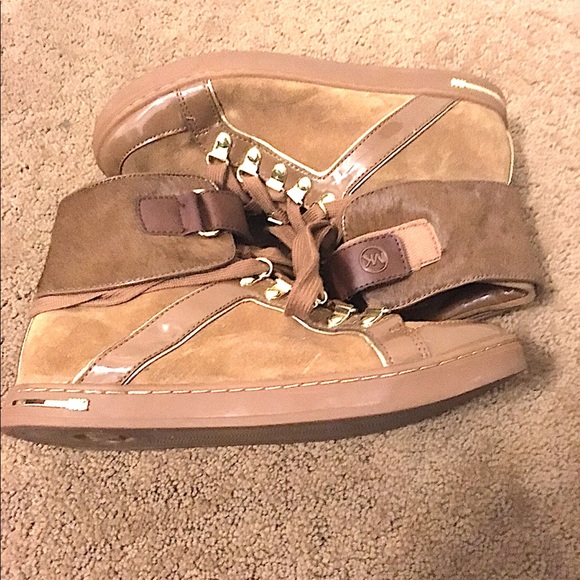 🌸SALE🌸 Michael Kors Brown High Top Sneakers - Picture 3 of 4